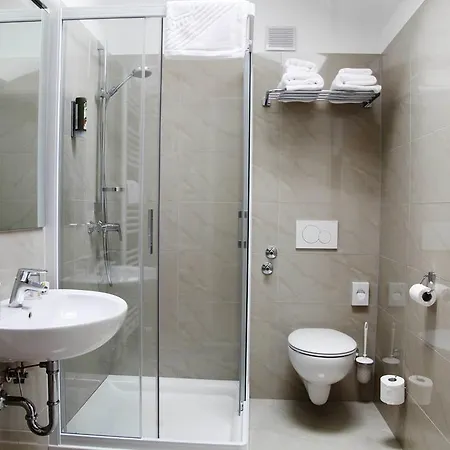 Boutique Dvor 4* Доброво