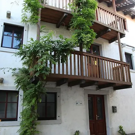 Boutique Dvor Gostinjska kuća