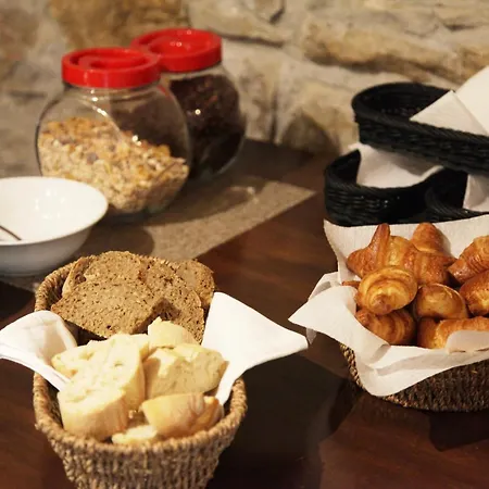 Gostinjska kuća Boutique Dvor 4*