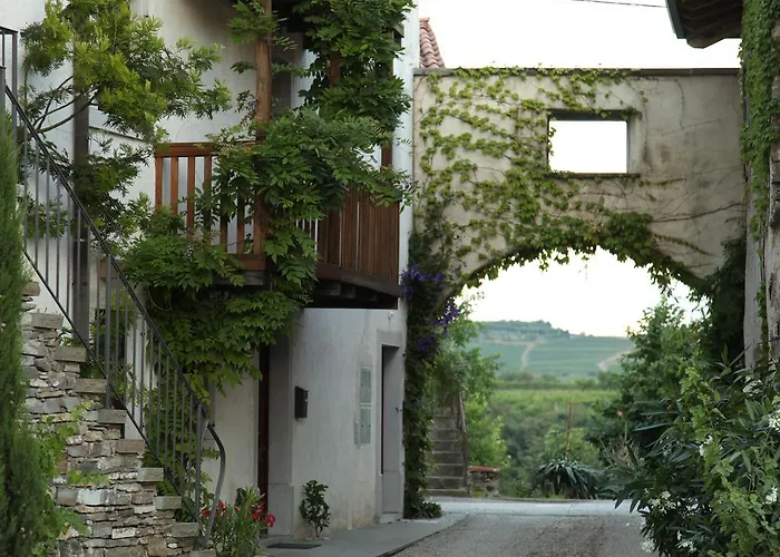 Boutique Dvor Gæstehus 4*