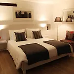 Boutique Dvor