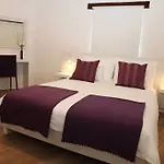 Boutique Dvor