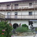 Boutique Dvor Guest house Dobrovo