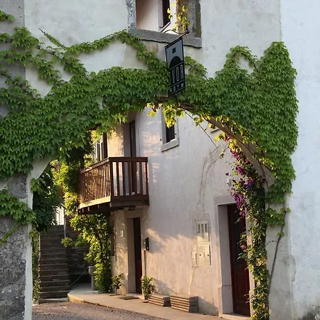 Boutique Dvor 4* Доброво