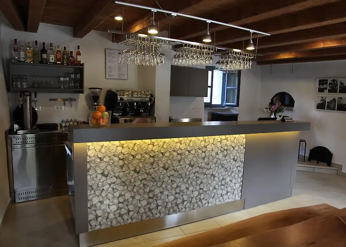 Boutique Dvor בית הארחה דוברובו