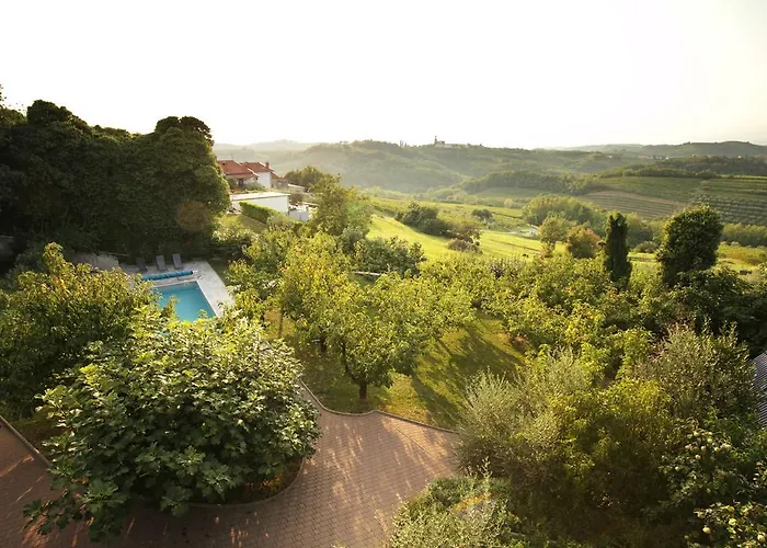 Boutique Dvor Gasthuis 4*